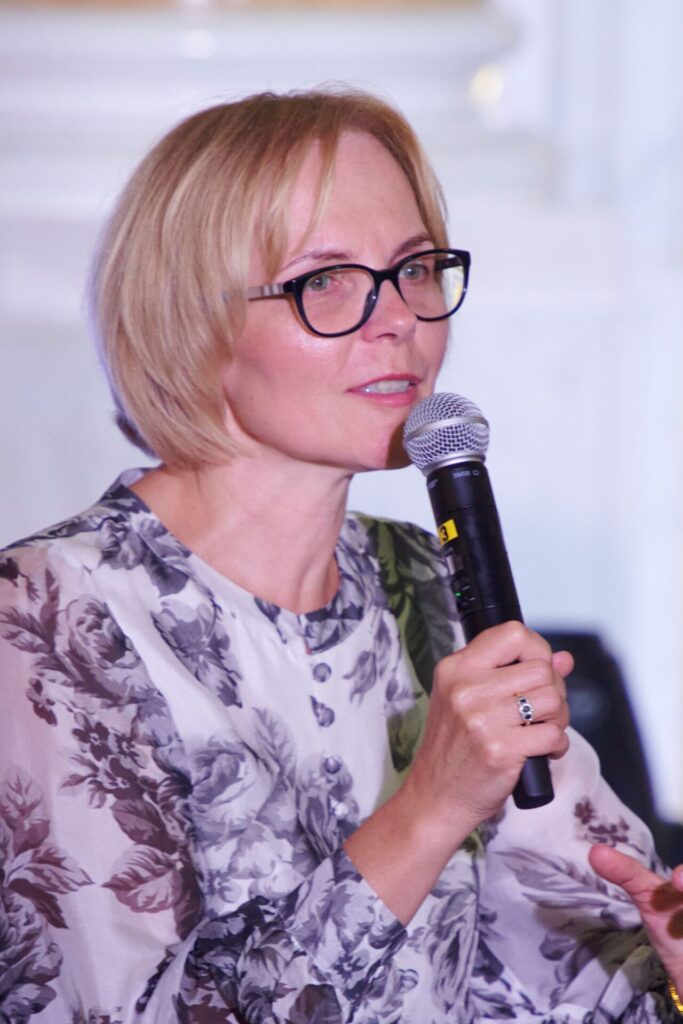 prof. Alina Kułakowska