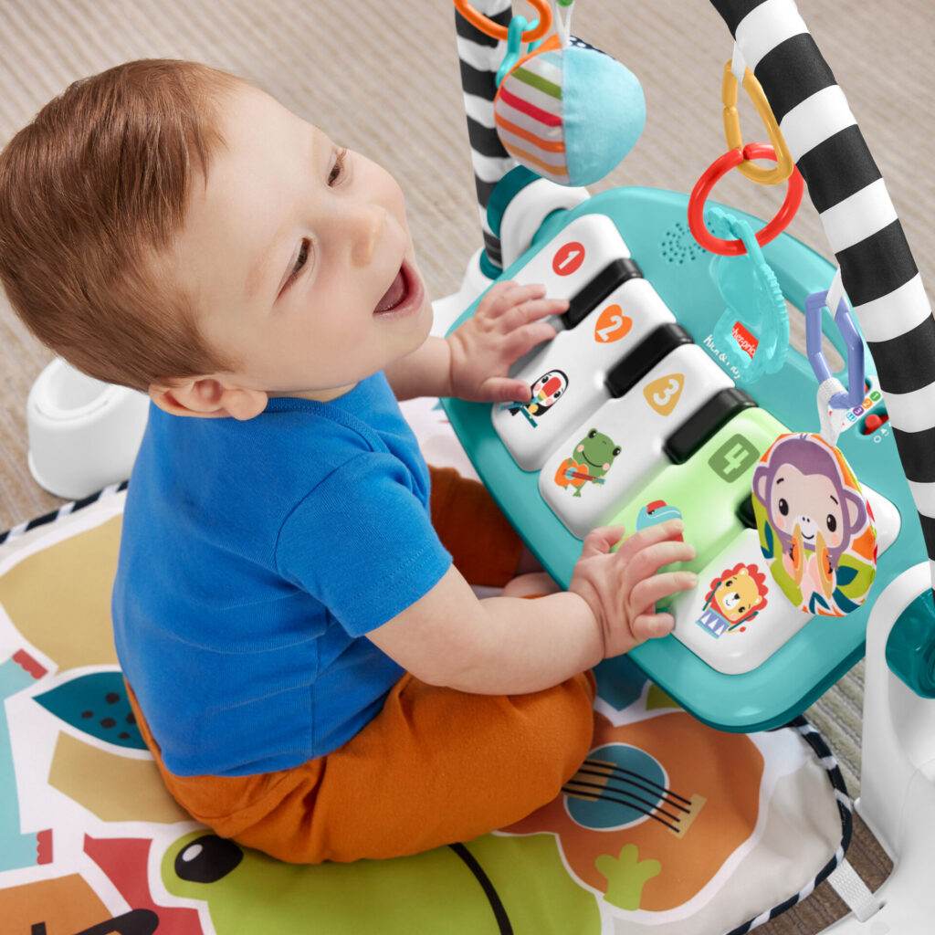 Fisher-Price® Muzyczne zwierzątka, mata edukacyjna z pianinkiem, zabawka niemowlęca