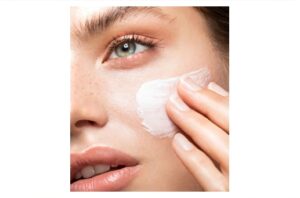 Orzeźwiające letnie SPA dla skóry od Eisenberg